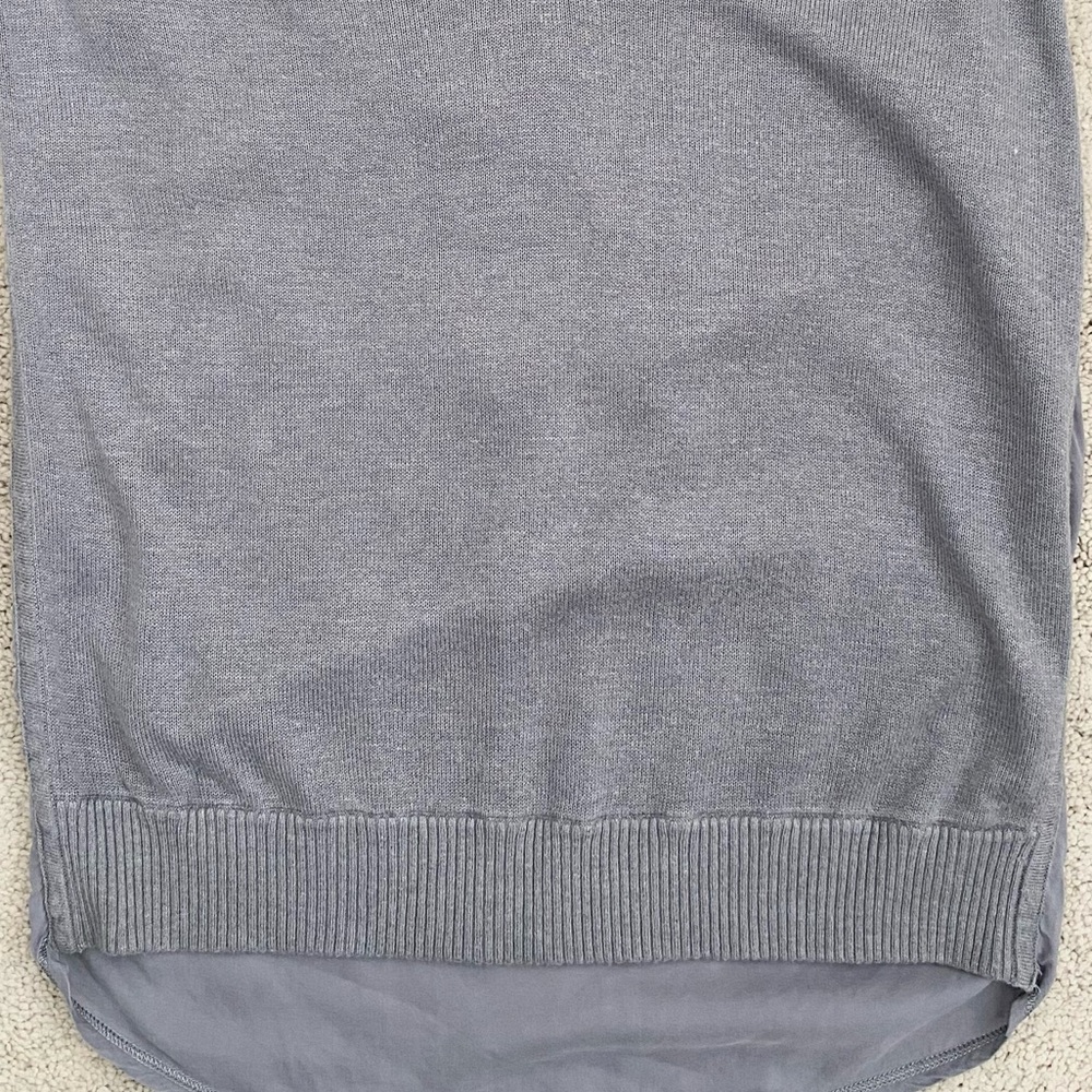 Lululemon Unity Pullover Size 2 - Picture 11 of 16